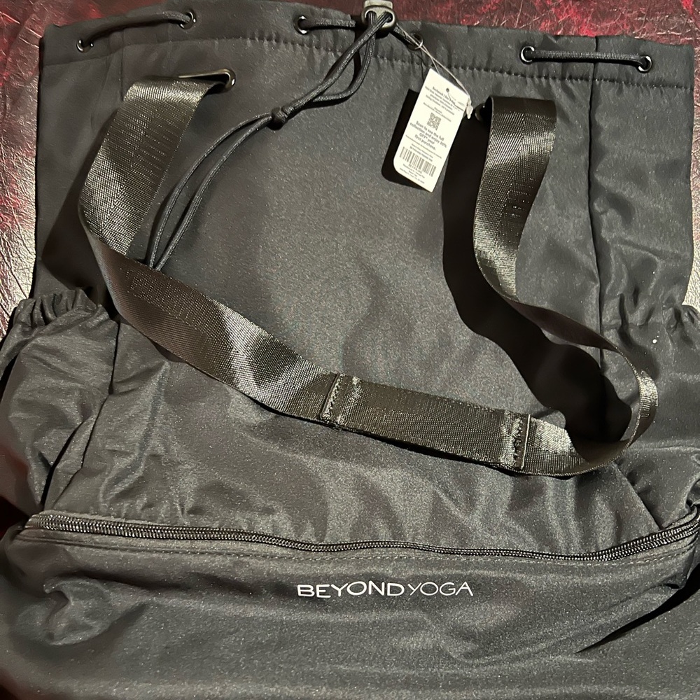 Beyond Yoga Convertible Gym Bag - New